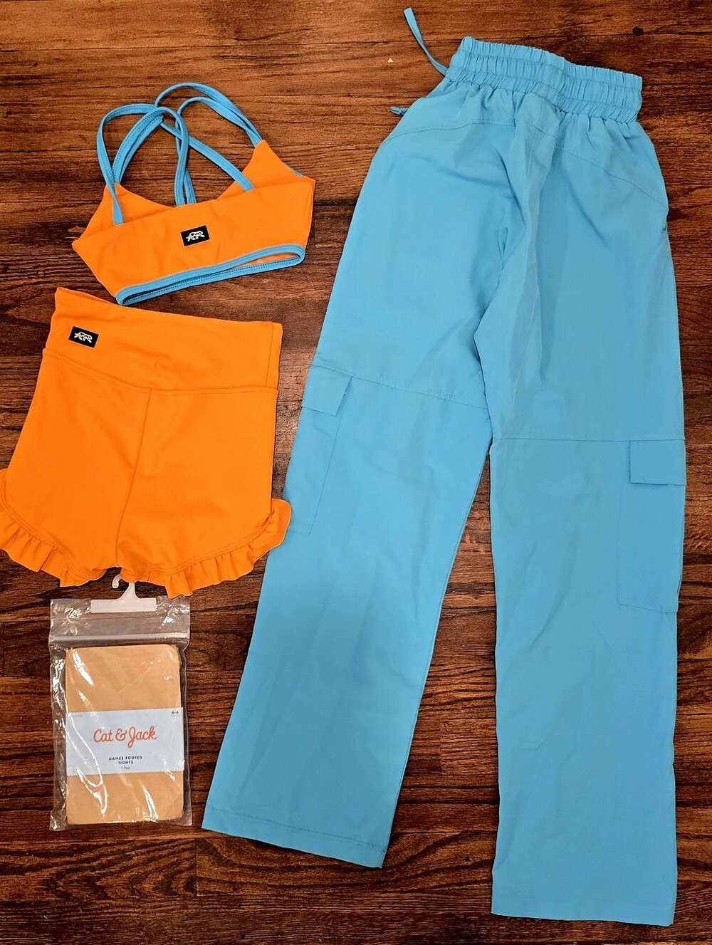 Girls Tiger Friday Dance Clothes Set & Daroch Hip Hop Pants Sz M